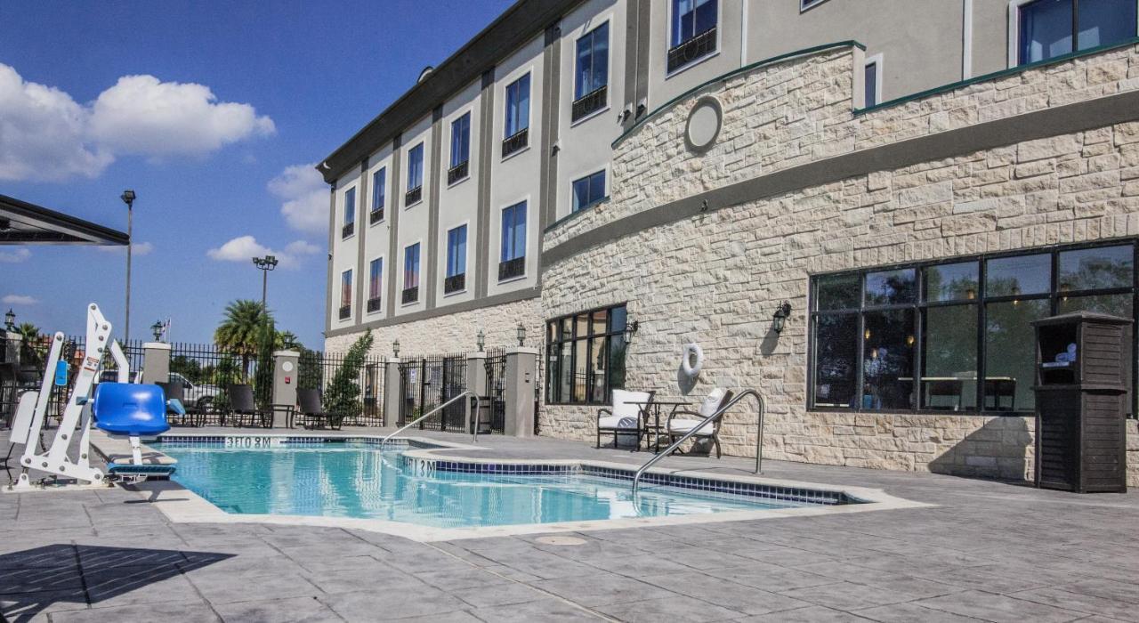 Holiday Inn Express Houston-Alvin By Ihg מראה חיצוני תמונה